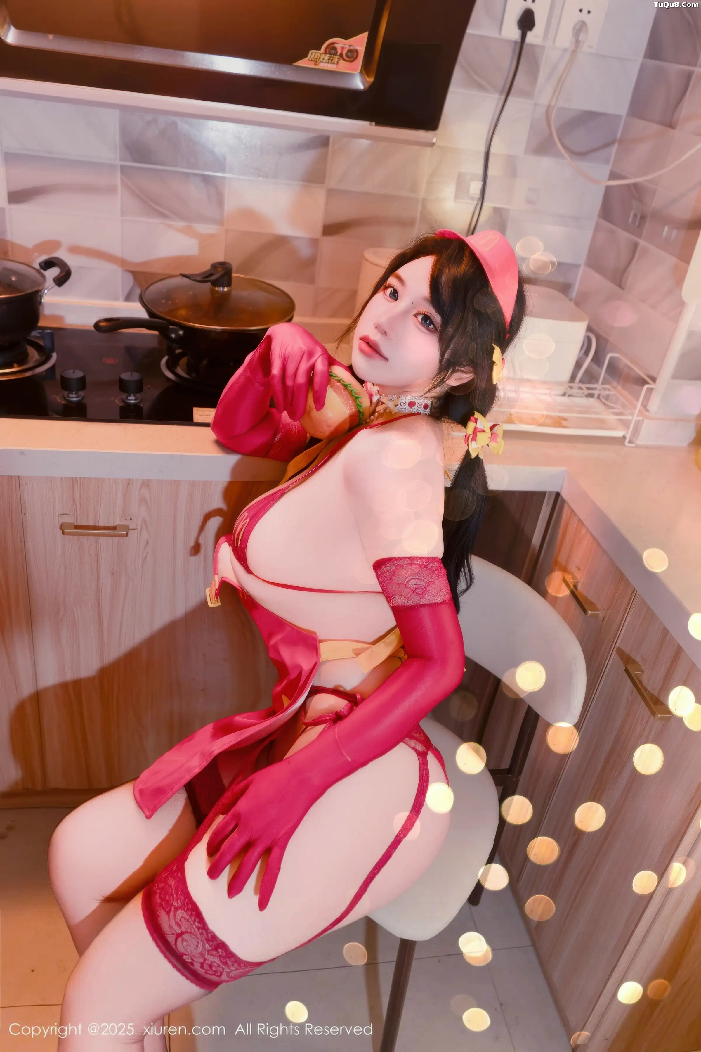 Xrmnw.Vip_汐汐爱吃草莓_写真